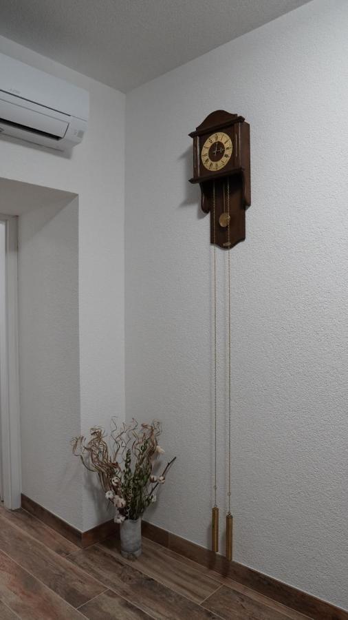 Apartmani Tripalo อิโมตสกี ภายนอก รูปภาพ